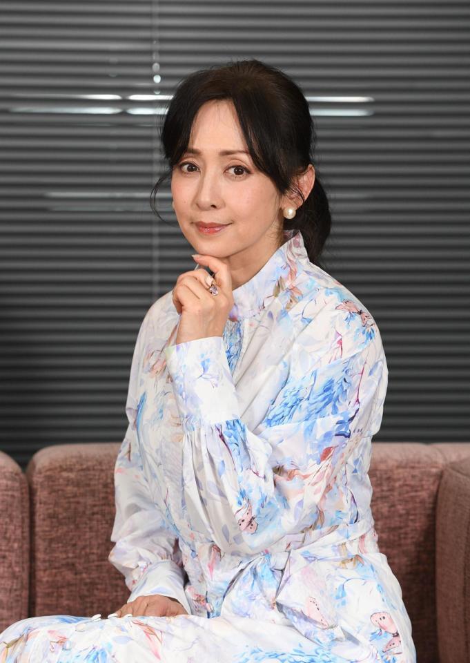 　歌手デビュー４０周年を迎えた斉藤由貴（撮影・佐々木彰尚）