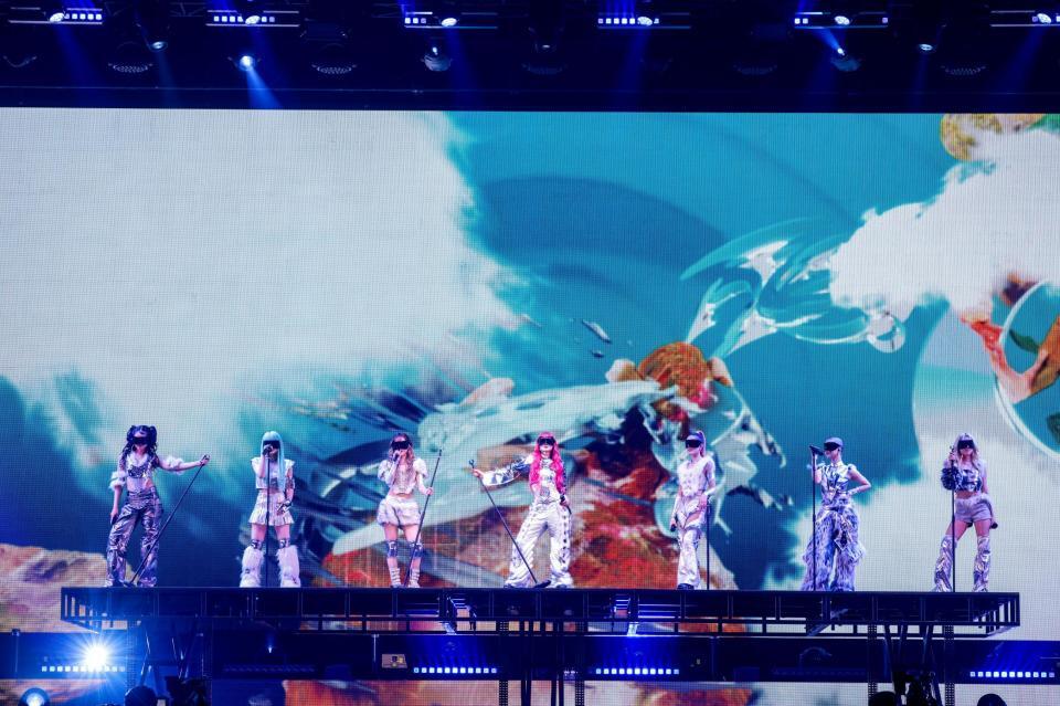 　ステージで躍動したＸＧ