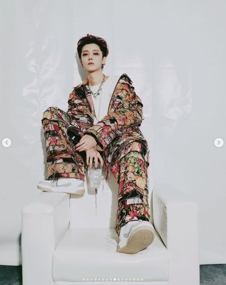 　元ＥＸＯ　ルハンの公式インスタグラム＠７＿ｌｕｈａｎ＿ｍより