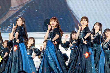 　卒業コンサートで魅了した与田祐希（中央）　©鈴木健太（ＫＥＮＴＡ　Ｉｎｃ．）