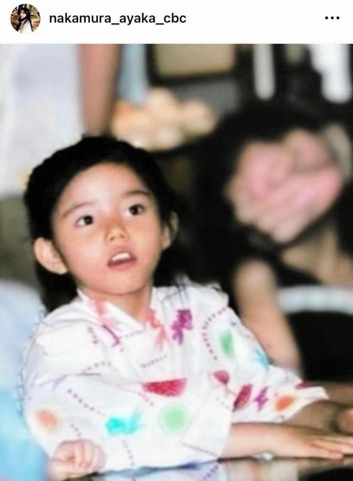 　５歳時。中村彩賀アナのインスタグラム＠ｎａｋａｍｕｒａ＿ａｙａｋａ＿ｃｂｃより 