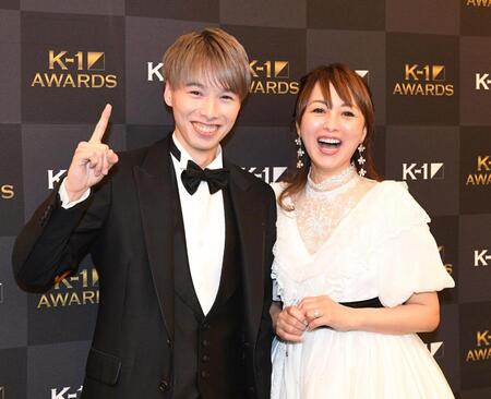 【写真】渡辺美奈代　イケメン次男と美形ツーショットが親子に見えない「友達に誤解されたり」