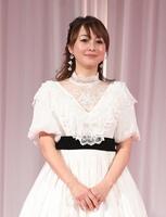 　プレゼンターを務めた渡辺美奈代（撮影・佐々木彰尚）