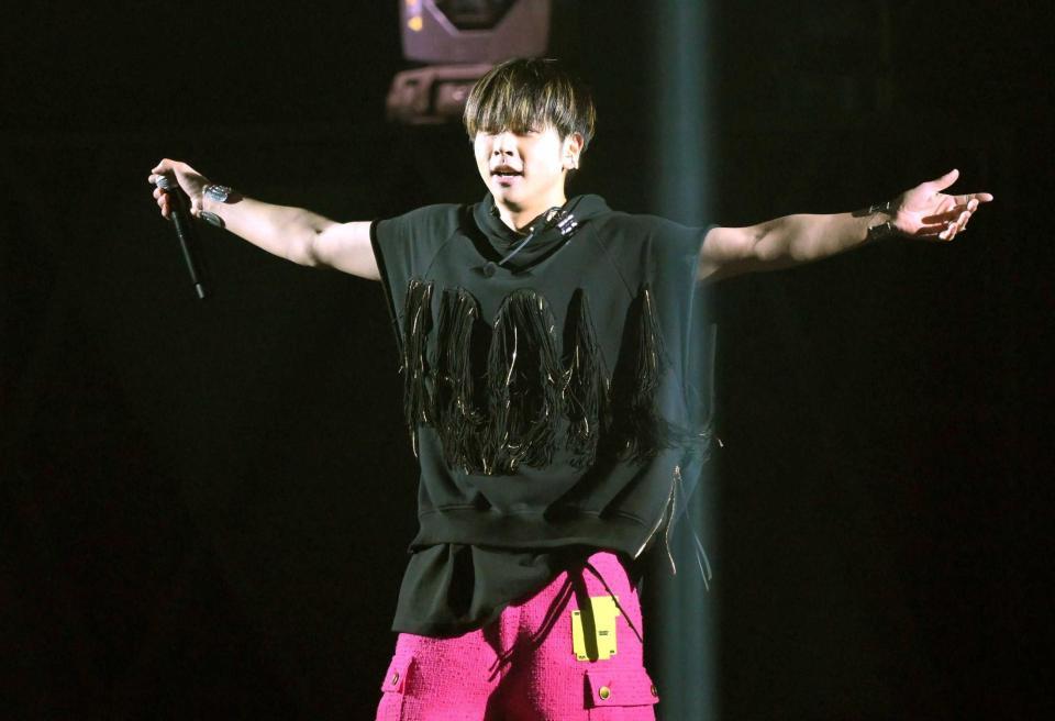 　全力パフォーマンスでファンを魅了する増田貴久（撮影・伊藤笙子）