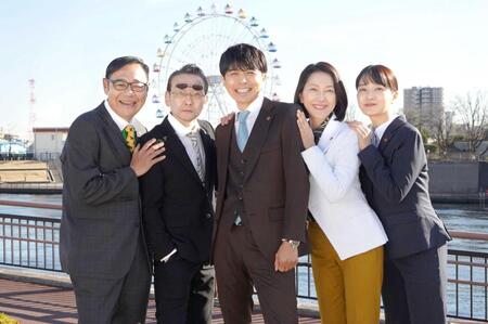 　「特捜９」のシリーズ集大成に臨む（左から）田口浩正、吹越満、井ノ原快彦、羽田美智子、深川麻衣