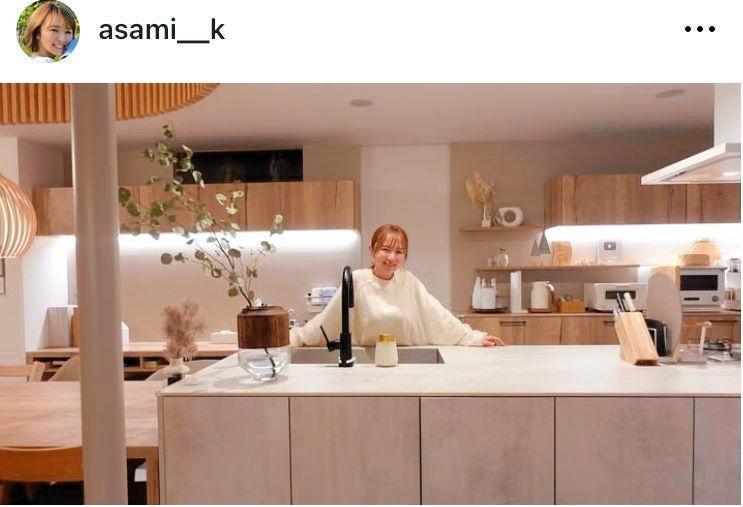 　この写真に若槻千夏が「幸せかよ！」。紺野あさ美のインスタグラム＠ａｓａｍｉ＿＿ｋより