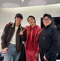 　バン・シヒョク会長の公式インスタグラム＠ｈｉｔｍａｎｂ７２より（左から）ＢＴＳジン、Ｊ－ＨＯＰＥ、バン・シヒョク会長