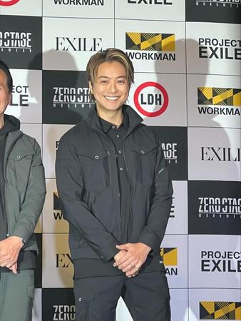 　白い歯をキラリと輝かせたＥＸＩＬＥ　ＴＡＫＡＨＩＲＯ