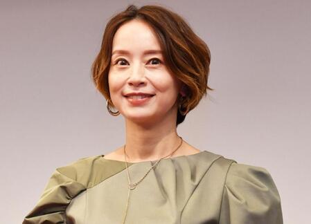 　鈴木亜美（２０２２年撮影）