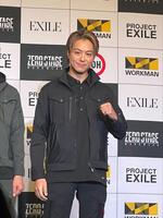 　作業服姿で登場したＴＡＫＡＨＩＲＯ