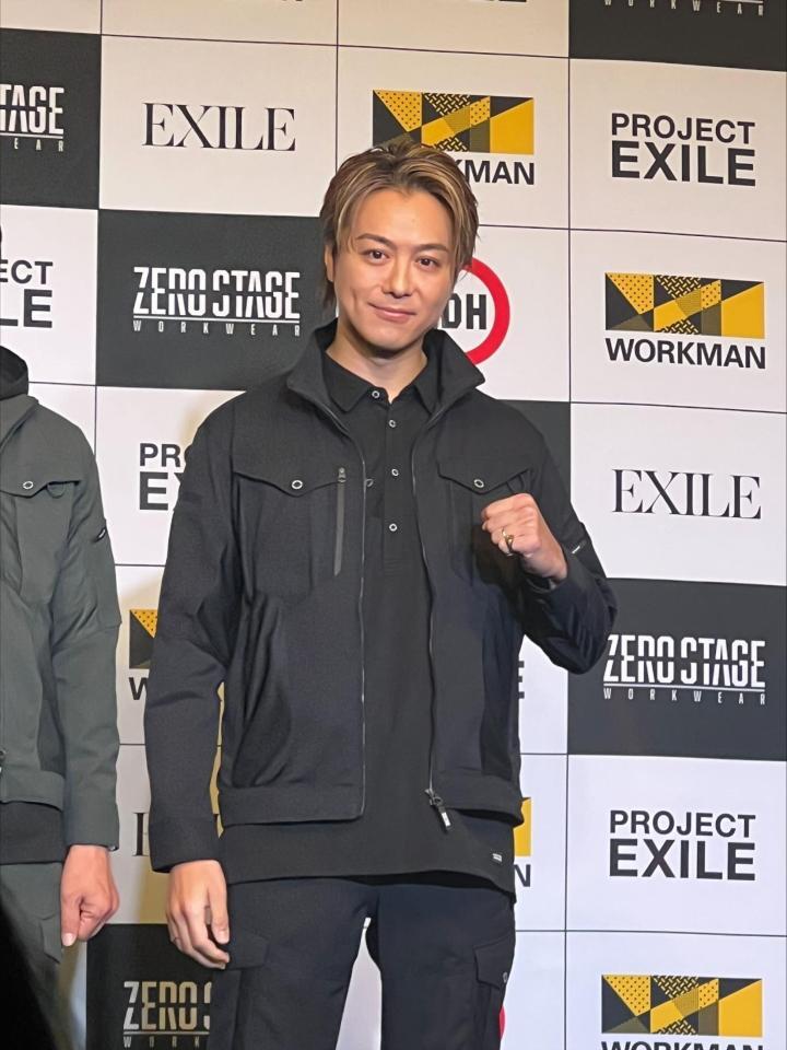 　作業服姿で登場したＴＡＫＡＨＩＲＯ