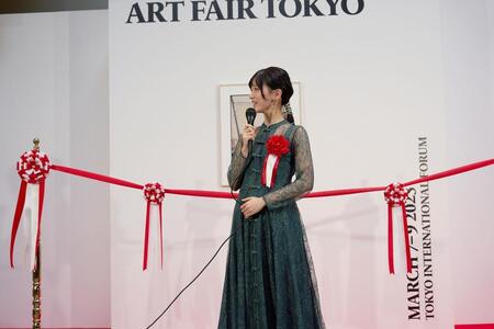 　イベントでコメントする乃木坂４６・池田瑛紗