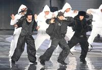 　「ｔｏ　ＨＥＲＯｅｓ　～ＴＯＢＥ　２ｎｄ　Ｓｕｐｅｒ　Ｌｉｖｅ～」でパフォーマンスするＮｕｍｂｅｒ＿ｉ（撮影・伊藤笙子）