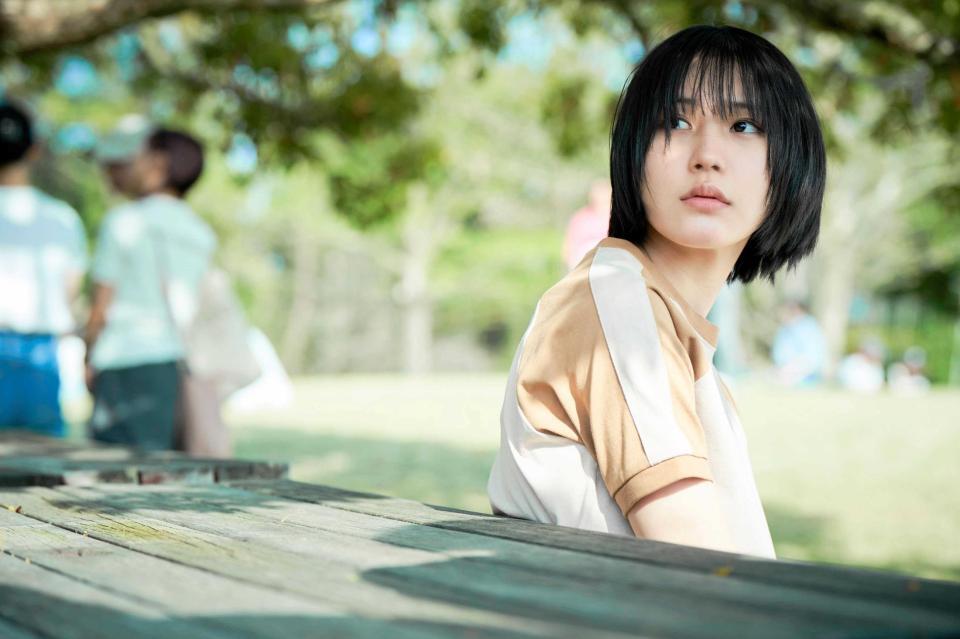 　主演を務める南沙良　Ⓒ武田綾乃／講談社　Ⓒ２０２５　映画「愛されなくても別に」製作委員会