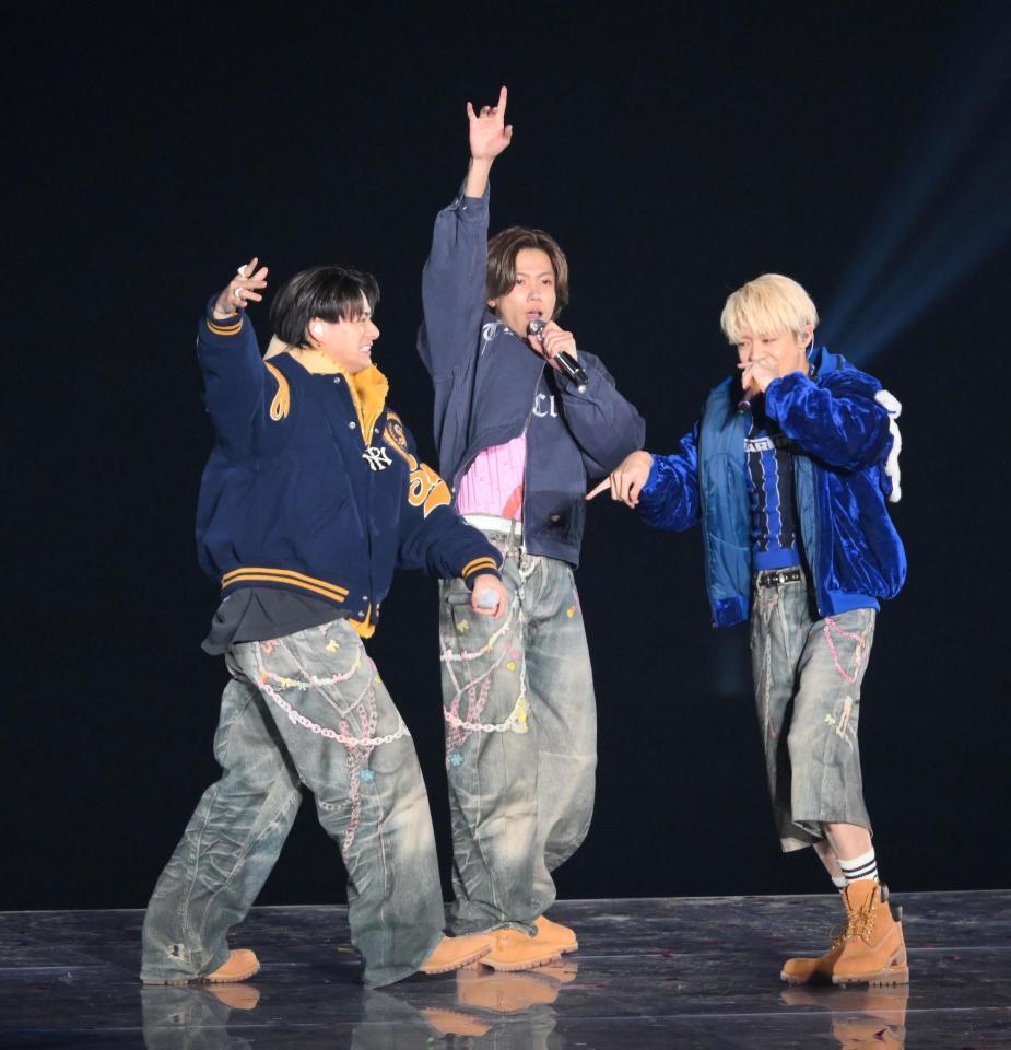 　「ｔｏ　ＨＥＲＯｅｓ　～ＴＯＢＥ　２ｎｄ　Ｓｕｐｅｒ　Ｌｉｖｅ～」でパフォーマンスするＮｕｍｂｅｒ＿ｉ（撮影・伊藤笙子）