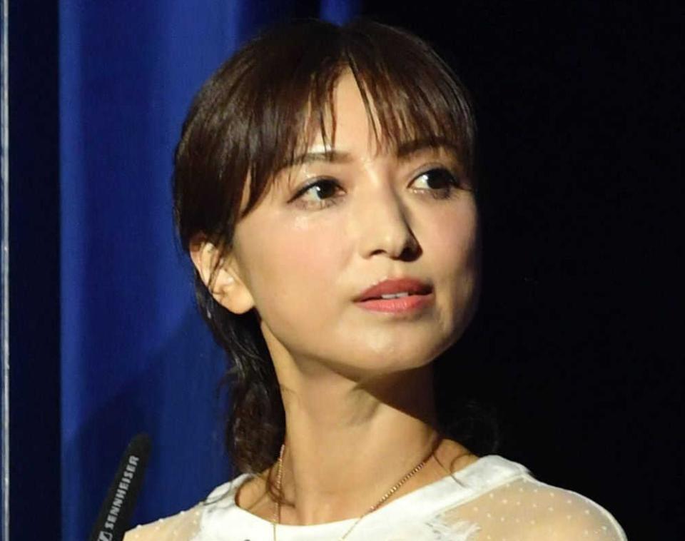 　望月理恵アナウンサー