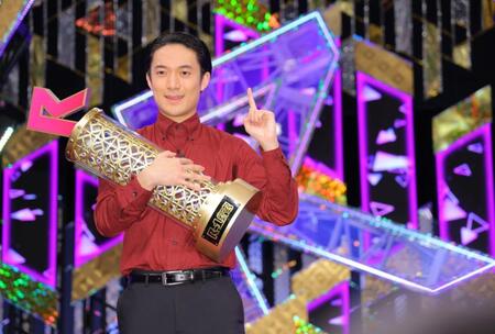 　Ｒ-１グランプリ２０２５で優勝した友田オレ（撮影・吉澤敬太）