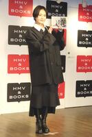 　イベントに出席した尾碕真花