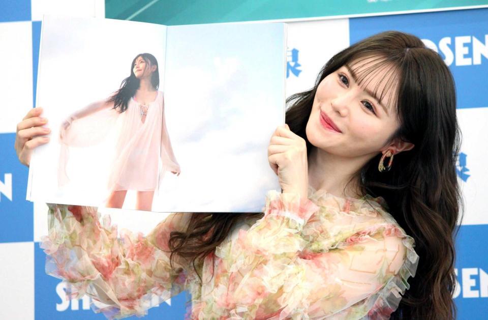 生写真(AKB48・SKE48)/アイドル/AKB48　込山榛香/レア・共通カット・自撮り(帯無し)/AKB48 劇場トレーディング生写真セット2016.August1 「2016.08」 楽天市場】【 限定特典 】AKB48 込山榛香 1st 写真集 「 アリス