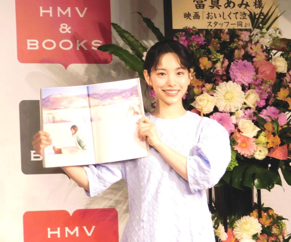 　お気に入りカットを紹介する當真あみ