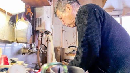 封印された都内のボロアパートでの「伝説の朝ごはん」動画が反響　映画監督・原一男氏　クラウドファンディング達成で続編映画を制作