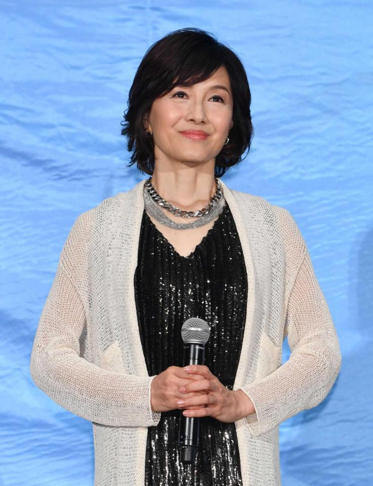 　水野真紀（２２年７月）