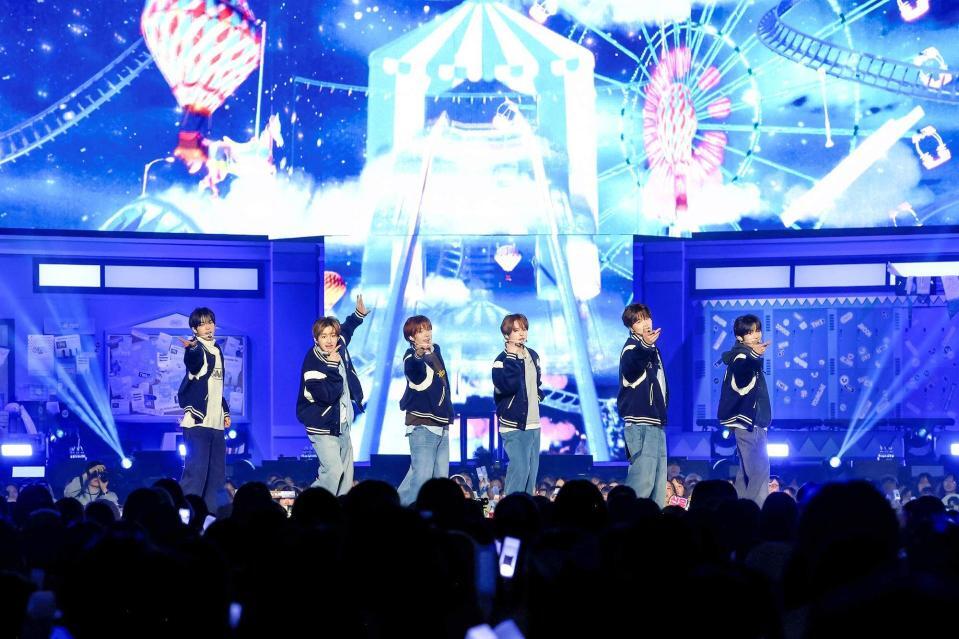 　初のファンミーティングを行ったＴＷＳ　（Ｐ）＆（Ｃ）ＰＬＥＤＩＳ　Ｅｎｔｅｒｔａｉｎｍｅｎｔ