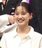 　テレビ東京系連続ドラマ「ジョフウ～女性に××××って必要ですか？～」に主演する山崎紘菜