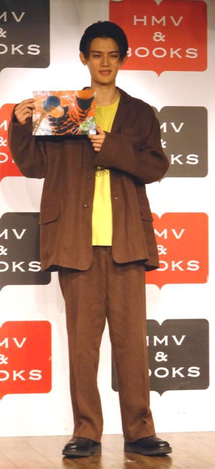 　カレンダー発売イベントに登場した藤原大祐