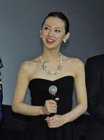 １３年８月、映画「謎解きはディナーのあとで」初日舞台あいさつで。北川景子