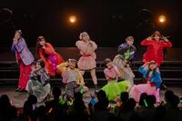 　春ツアー初日を開催した（後列左から）下井谷幸穂、伊勢鈴蘭、為永幸音、橋迫鈴、川名凜、（前列左から）平山遊季、後藤花、上國料芽衣、松本わかな