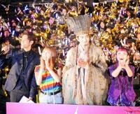 　イベントに出席した（左から）宮野真守、上白石萌歌、向井理、詩羽