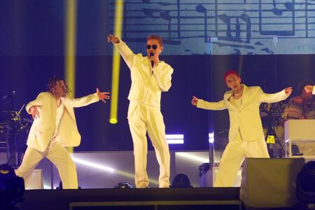 復帰ステージで熱唱したＥＸＩＬＥ　ＡＴＳＵＳＨＩ