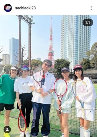 　青木佐知さんのインスタグラム（＠ｓａｃｈｉａｏｋｉ２３）から