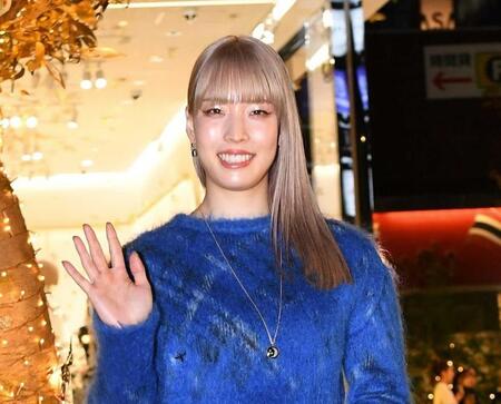 ええっ誰このモデル？！パリ五輪銅メダリスト　ＤＩＯＲショーで圧倒的存在感　新木優子、吉岡里帆らと並び公式ＳＮＳ登場