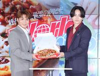 　初共演の阿部一二三（左）と菊池風磨（撮影・金田祐二）