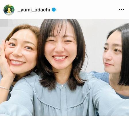 　放送中のドラマでは相武紗季らと共演。安達祐実のインスタグラム＠＿ｙｕｍｉ＿ａｄａｃｈｉより