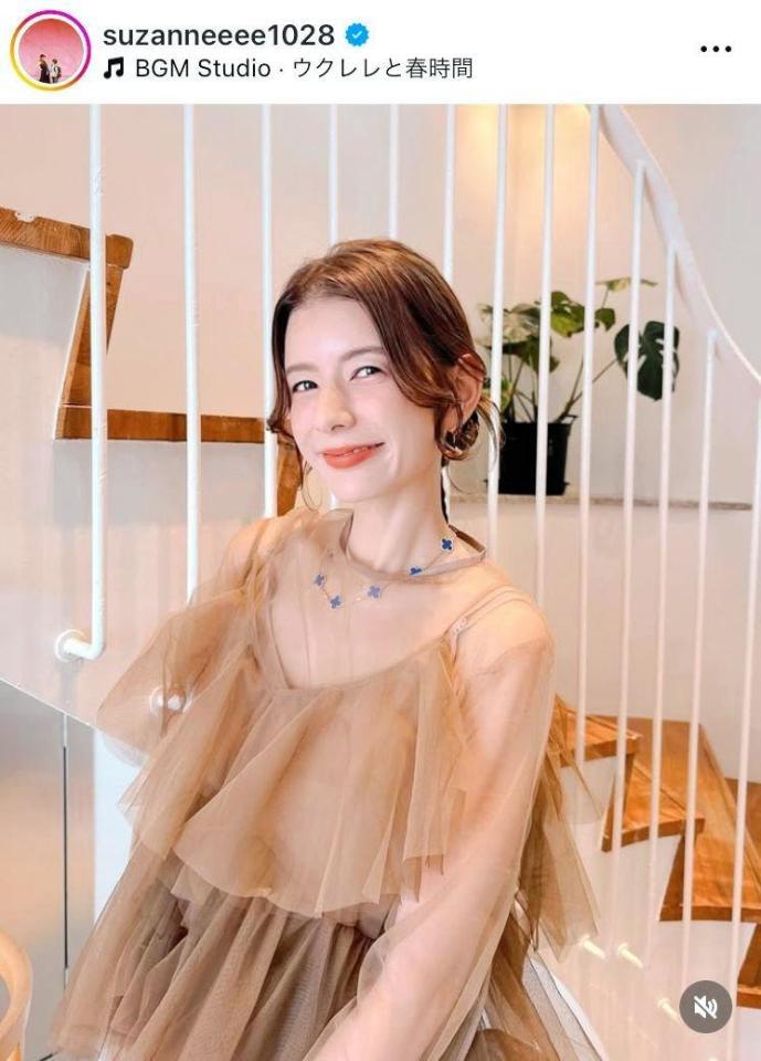 　スザンヌのインスタグラム＠ｓｕｚａｎｎｅｅｅｅ１０２８より