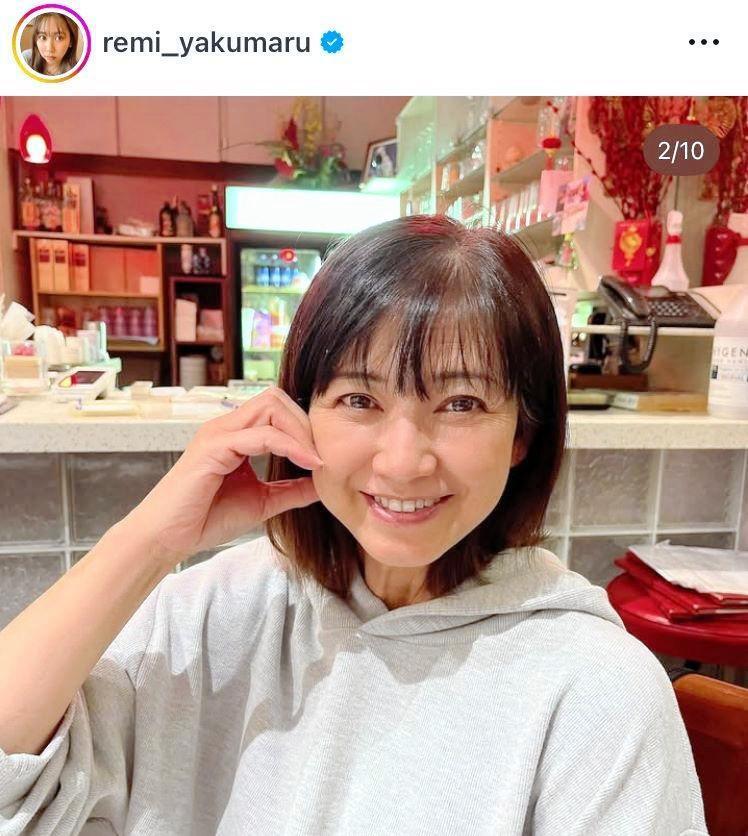 　昨年７月、５８歳の誕生日を迎えた石川秀美さん。長女・玲美のインスタグラム＠ｒｅｍｉ＿ｙａｋｕｍａｒｕより