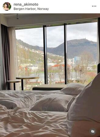 秋元玲奈のインスタグラム＠ｒｅｎａ＿ａｋｉｍｏｔｏより