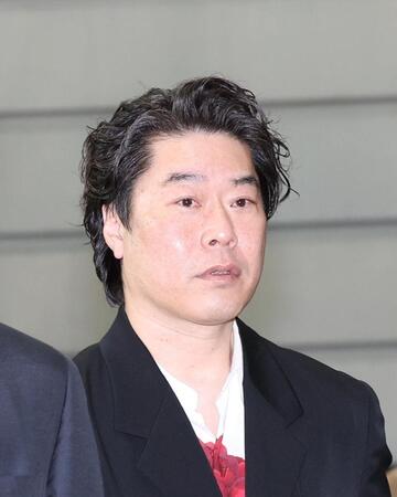 　中山美穂さんのお別れ会に参列したインスタントジョンソンのじゃい（撮影・佐々木彰尚）