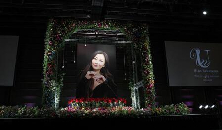 　中山美穂さんの祭壇（撮影・佐々木彰尚）