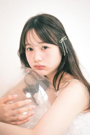 　本田紗来「Ｒａｙ」６月号の掲載カット＝提供／Ｒａｙ２０２５年６月号　撮影／ＭＡＲＣＯ