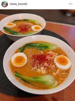 手作りの「スマイリー担々麺」。葉月里緒奈のインスタグラム＠ｒｉｏｎａ＿ｈａｚｕｋｉ（３月１２日付）より