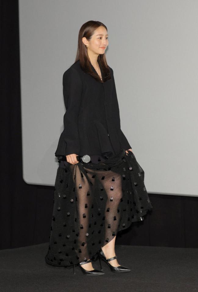 　登壇する堀田茜（撮影・棚橋慶太）