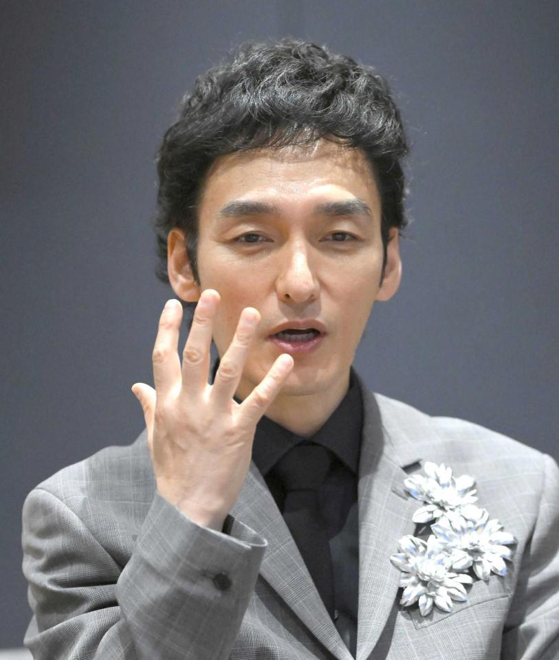 　映画の題材になっている新幹線の思い出を語る草彅剛（撮影・伊藤笙子）