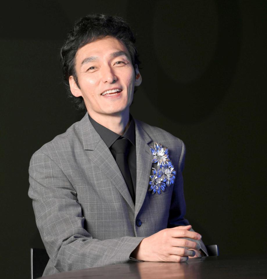 　映画「新幹線大爆破」で主演を務める草彅剛（撮影・伊藤笙子）