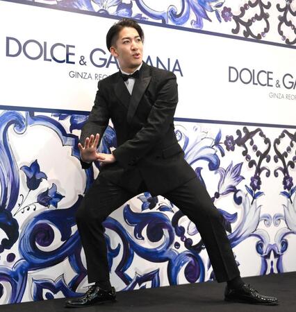 　「ドルチェ＆ガッバーナ　銀座　リニューアルオープンイベント」に登場した尾上右近（撮影・堀内翔）