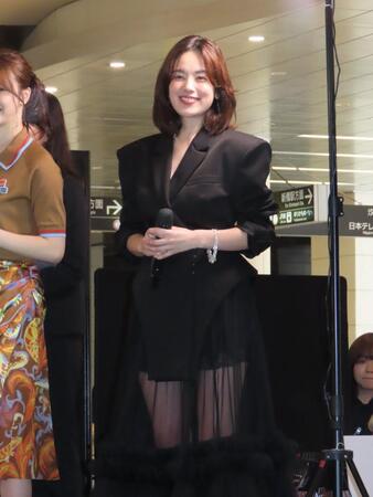 　出席した筧美和子