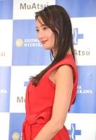 　新ＣＭ発表会に登場した菜々緒